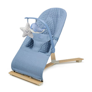 Hamaca bebé Kinderkraft MIMI Nordic Breeze diseño nórdico, balanceo natural independiente, tela suave acolchada, base de madera y arco con 2 juguetes desmontable - Vista principal