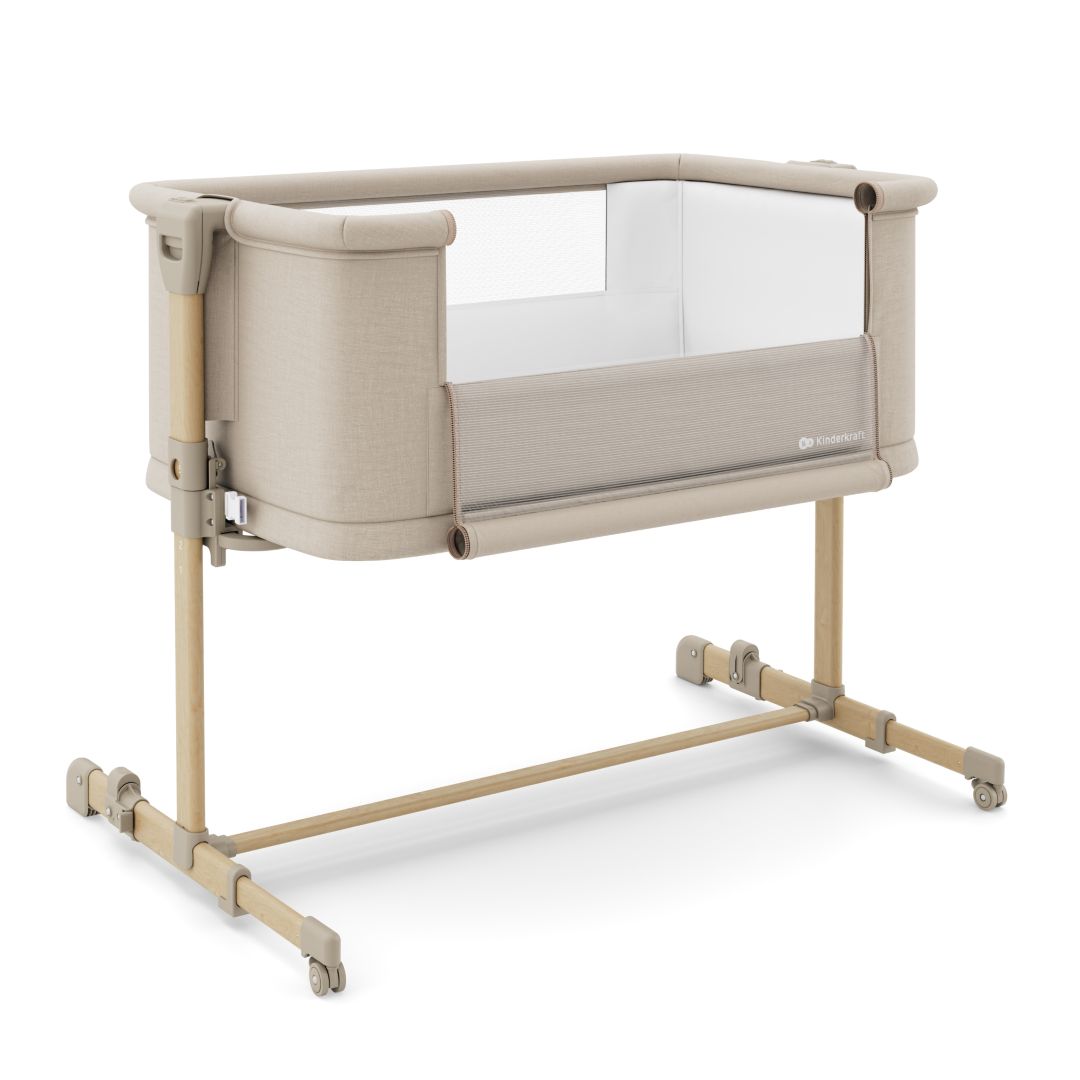 Cuna 3 en 1 NESTE GROW 2 de Kinderkraft beige: cuna colecho para bebé, cuna y cuna para niños mayores. Ajustable en 5 niveles de altura y 2 de inclinación, plegable y resistente, con 2 ruedas con bloqueo. De RN a 2 años. Vista lateral cuna abierta.