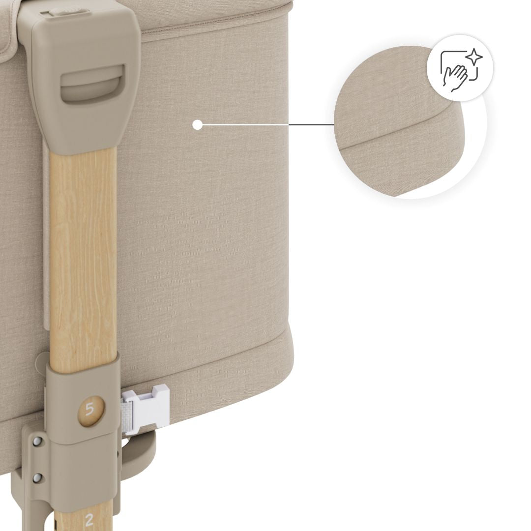 Cuna 3 en 1 NESTE GROW 2 de Kinderkraft beige: cuna colecho para bebé, cuna y cuna para niños mayores. Ajustable en 5 niveles de altura y 2 de inclinación, plegable y resistente, con 2 ruedas con bloqueo. De RN a 2 años. Vista detalle de la tela fácil de limpiar.