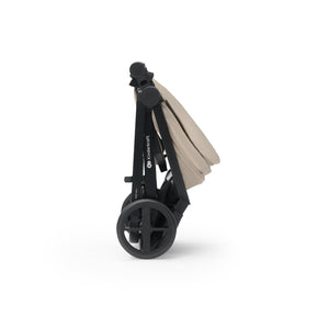 Coche TravelSystem Kinderkraft NEWLY 3 en 1 beige plegado de forma compacta, vista lateral