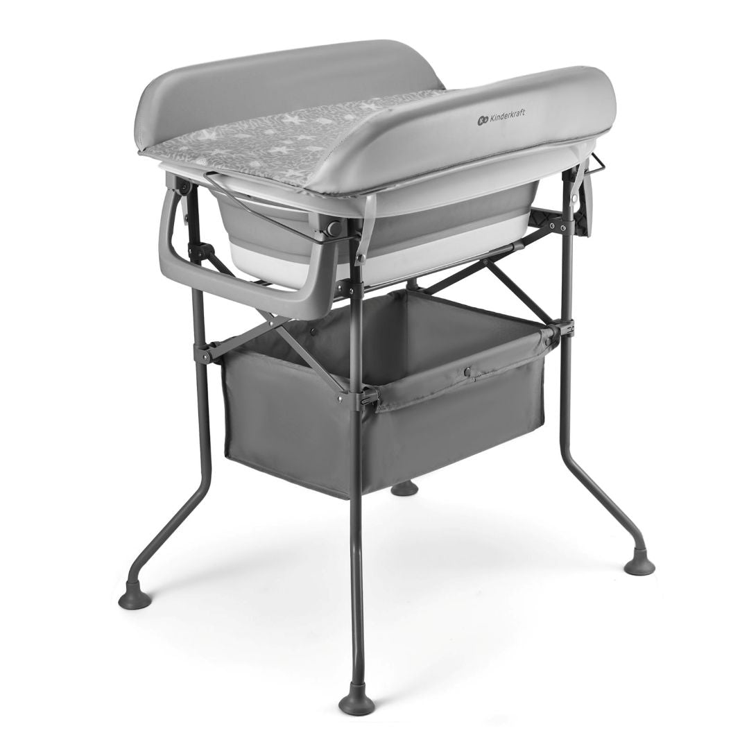 Bañera bebé Kinderkraft BUBBLY sobre estructura alta gris con cesta de accesorios incluida, configuración 5 en 1 multifuncional