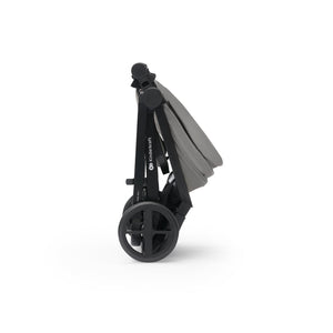 Coche TravelSystem Kinderkraft NEWLY 3 en 1 gris plegado de forma compacta, vista lateral